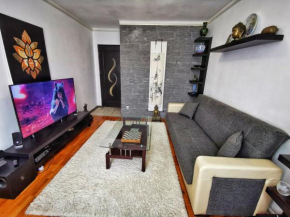 Meri-Cherry Apartment